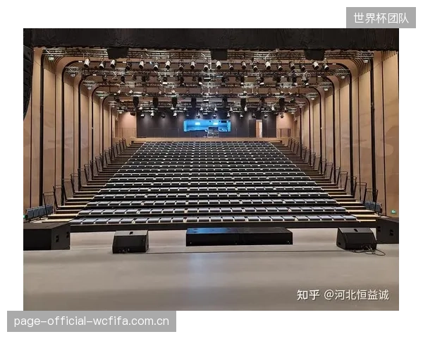 在追求极致体育工艺的过程中，我们是否过度妥协了伸缩看台钢桁架的结构强度，导致其过早进入疲劳期？